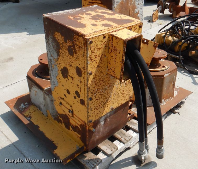 image for item DL3369 Gomaco  auger system