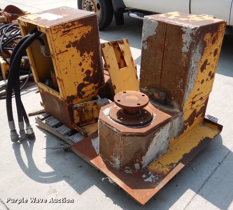 image for item DL3369 Gomaco  auger system