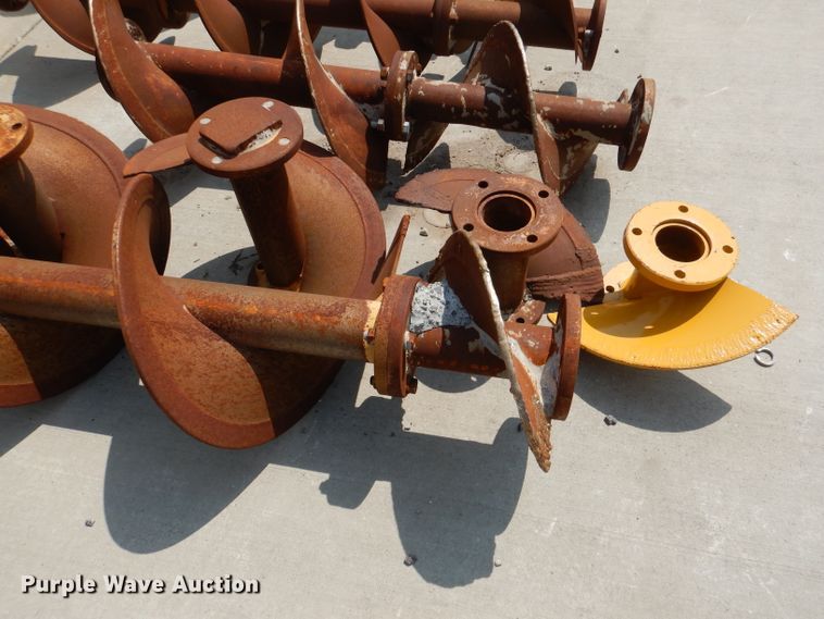 image for item DL3369 Gomaco  auger system