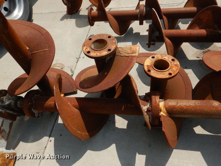 image for item DL3369 Gomaco  auger system