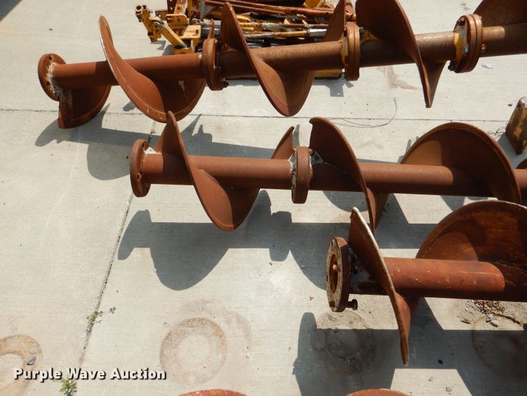 image for item DL3369 Gomaco  auger system