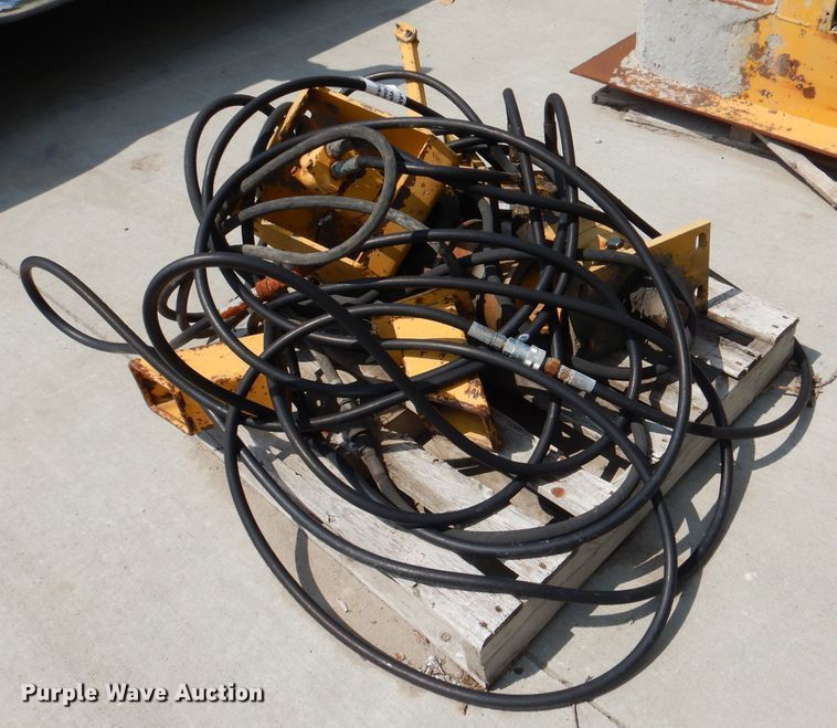 image for item DL3370 Gomaco Series 5000  paver parts