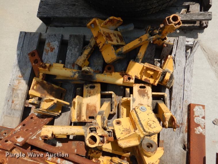 image for item DL3370 Gomaco Series 5000  paver parts