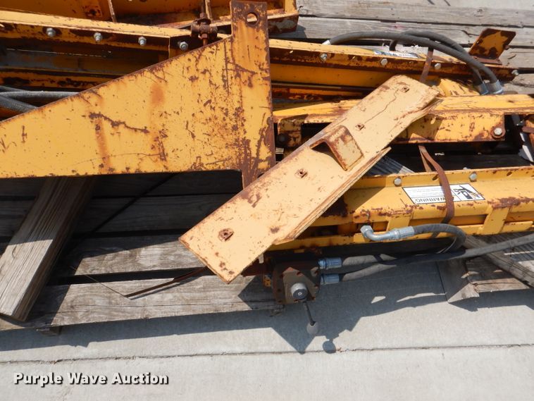 image for item DL3371 Gomaco Series 5000  side bar inserter