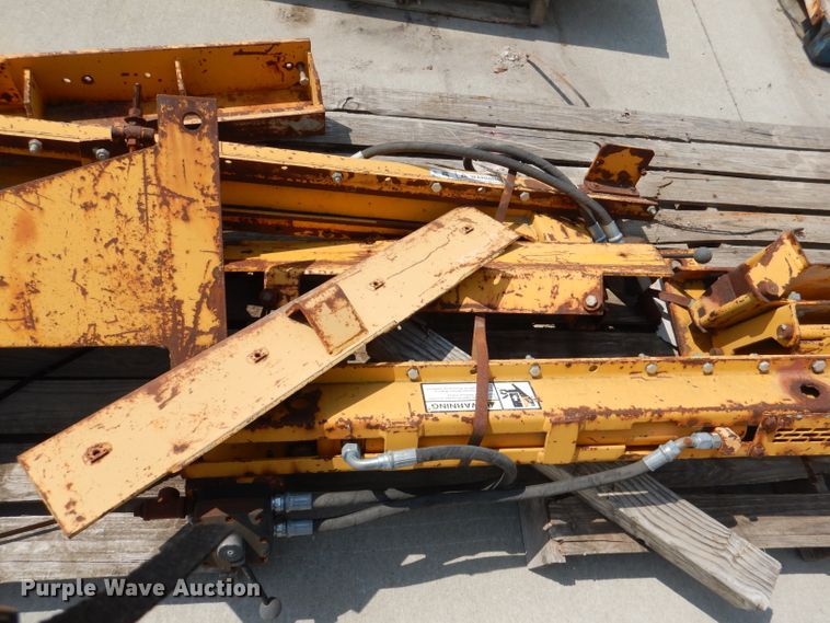 image for item DL3371 Gomaco Series 5000  side bar inserter