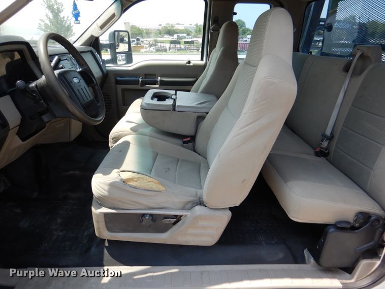 image for item DL3379 2008 Ford F450 Super Duty  flatbed truck