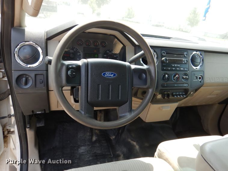 image for item DL3379 2008 Ford F450 Super Duty  flatbed truck