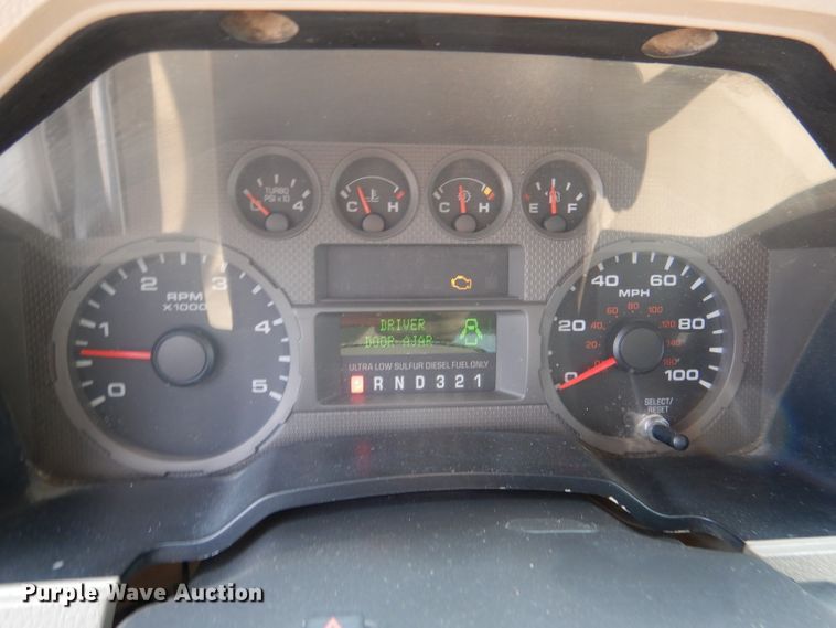 image for item DL3379 2008 Ford F450 Super Duty  flatbed truck