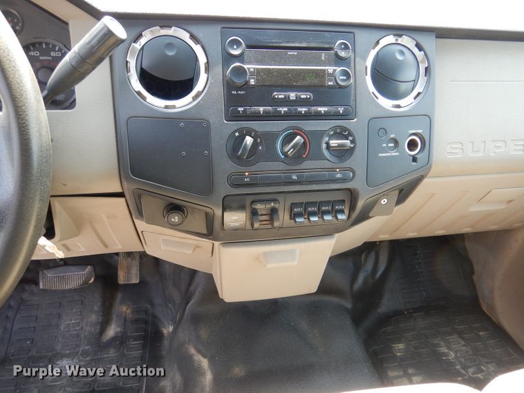 image for item DL3379 2008 Ford F450 Super Duty  flatbed truck