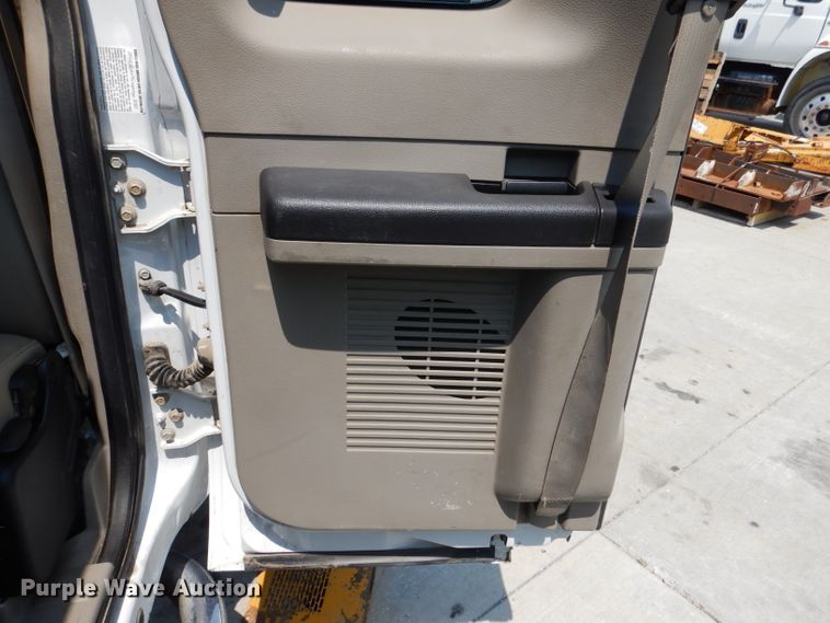 image for item DL3379 2008 Ford F450 Super Duty  flatbed truck