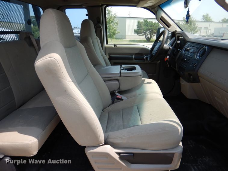 image for item DL3379 2008 Ford F450 Super Duty  flatbed truck