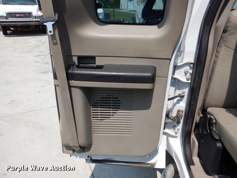 image for item DL3379 2008 Ford F450 Super Duty  flatbed truck