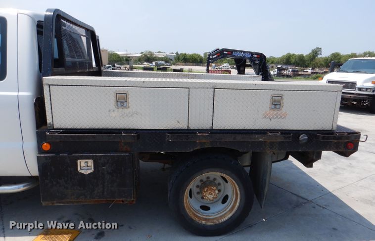 image for item DL3379 2008 Ford F450 Super Duty  flatbed truck