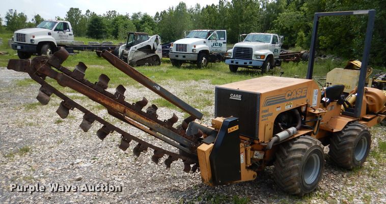 image for item DL3384 1999 Case Maxi Sneaker  Series C trencher