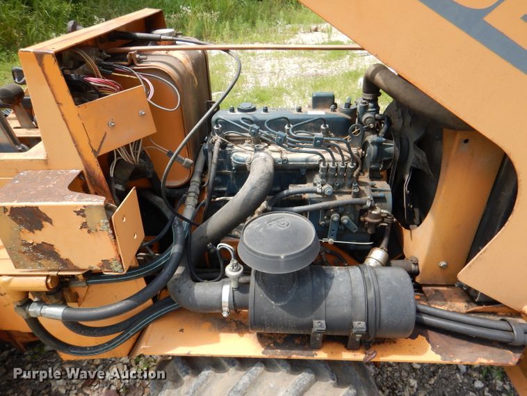 image for item DL3384 1999 Case Maxi Sneaker  Series C trencher