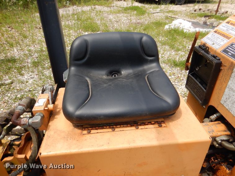 image for item DL3384 1999 Case Maxi Sneaker  Series C trencher