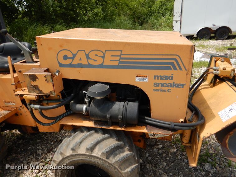 image for item DL3384 1999 Case Maxi Sneaker  Series C trencher