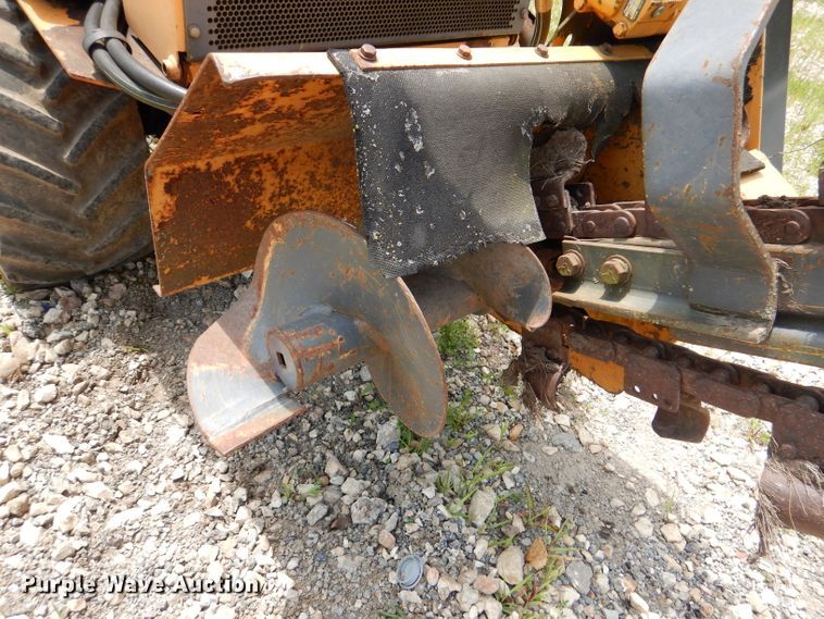 image for item DL3384 1999 Case Maxi Sneaker  Series C trencher