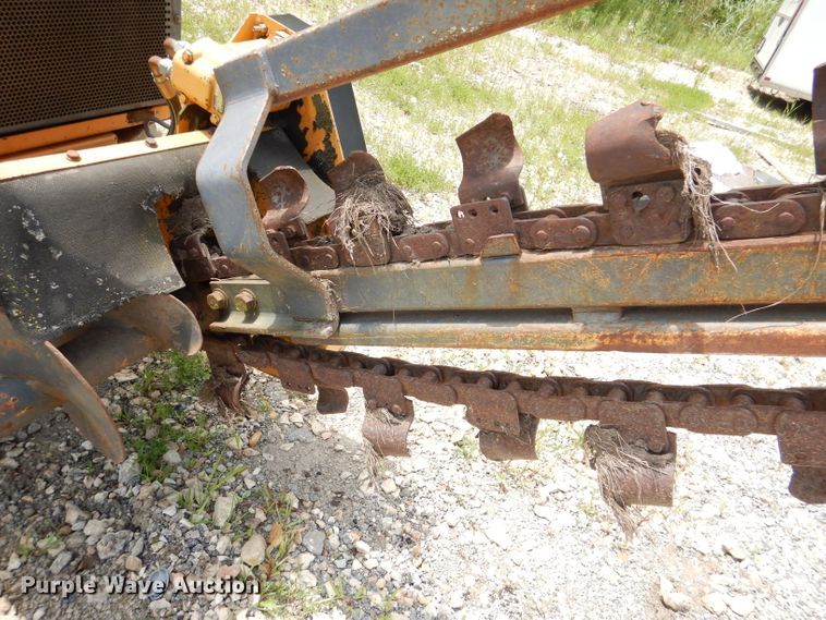 image for item DL3384 1999 Case Maxi Sneaker  Series C trencher