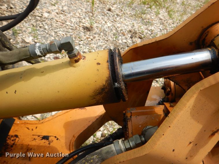 image for item DL3384 1999 Case Maxi Sneaker  Series C trencher