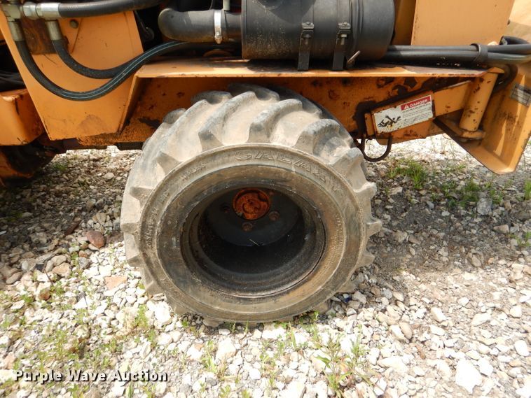 image for item DL3384 1999 Case Maxi Sneaker  Series C trencher