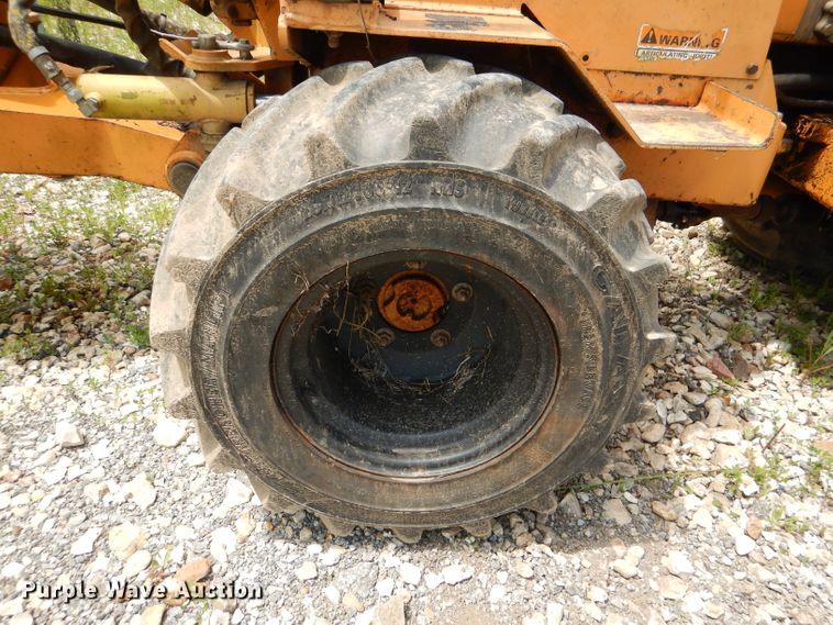 image for item DL3384 1999 Case Maxi Sneaker  Series C trencher