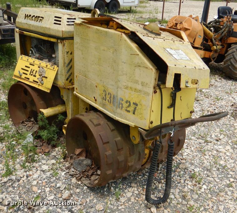image for item DL3385 Wacker Neuson RT820  trench compactor