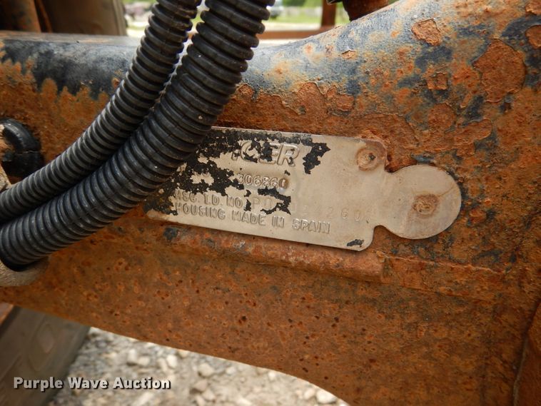 image for item DL3388 2002 GMC C6500  truck cab and chassis