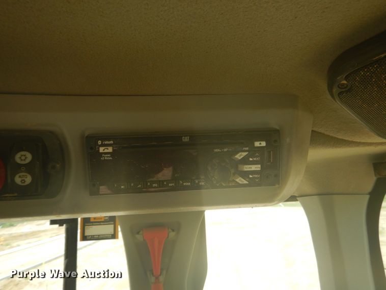 image for item DL4992 2014 Caterpillar 924K  wheel loader