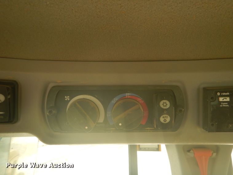 image for item DL4992 2014 Caterpillar 924K  wheel loader