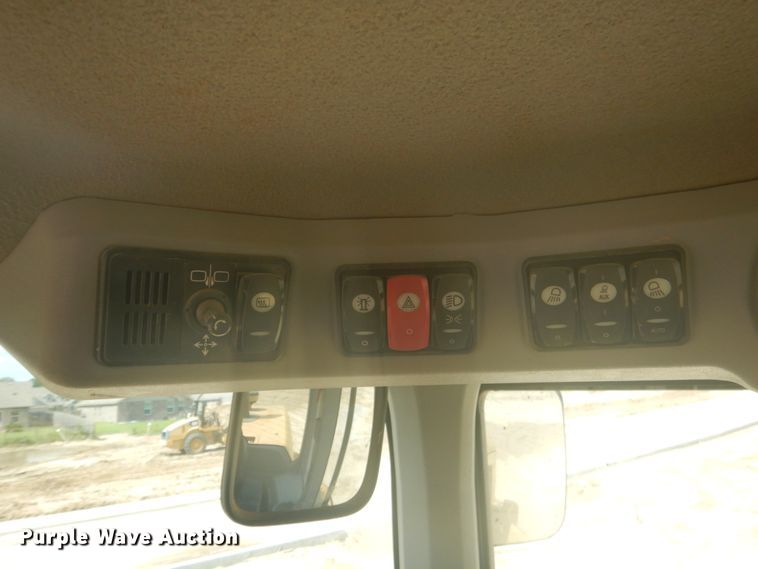 image for item DL4992 2014 Caterpillar 924K  wheel loader