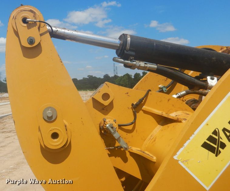 image for item DL4992 2014 Caterpillar 924K  wheel loader