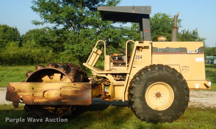 image for item DM3858 1995 Caterpillar CP-563  single drum vibratory roller