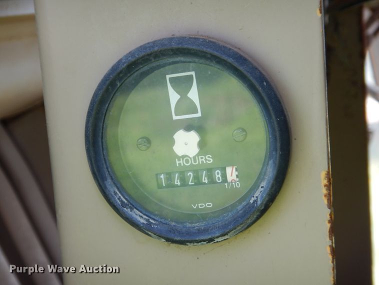 image for item DM3866 1996 John Deere 770BH  motor grader