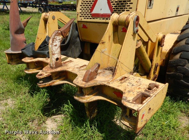 image for item DM3866 1996 John Deere 770BH  motor grader