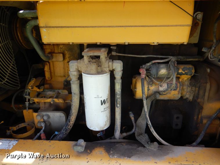 image for item DM3866 1996 John Deere 770BH  motor grader