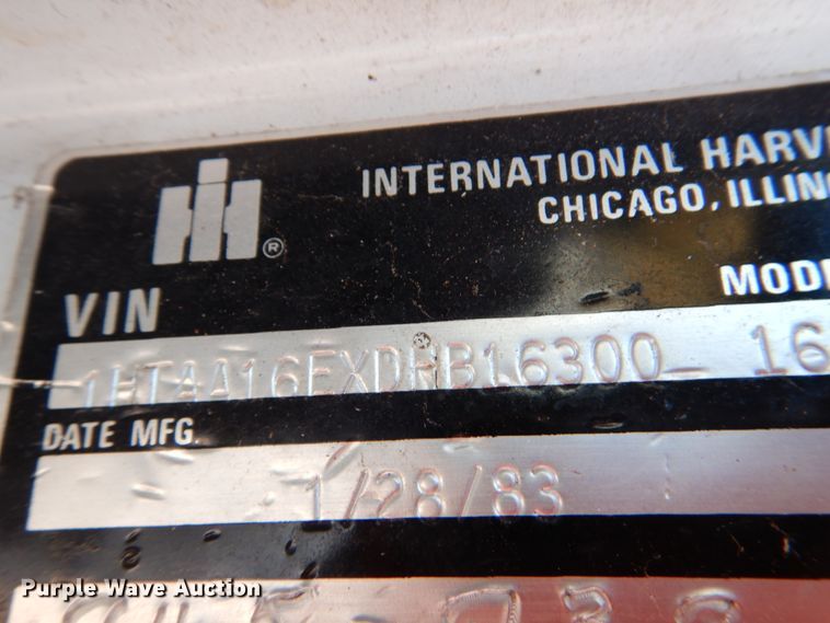 image for item DM3868 1983 International 1654  dump flatbed truck