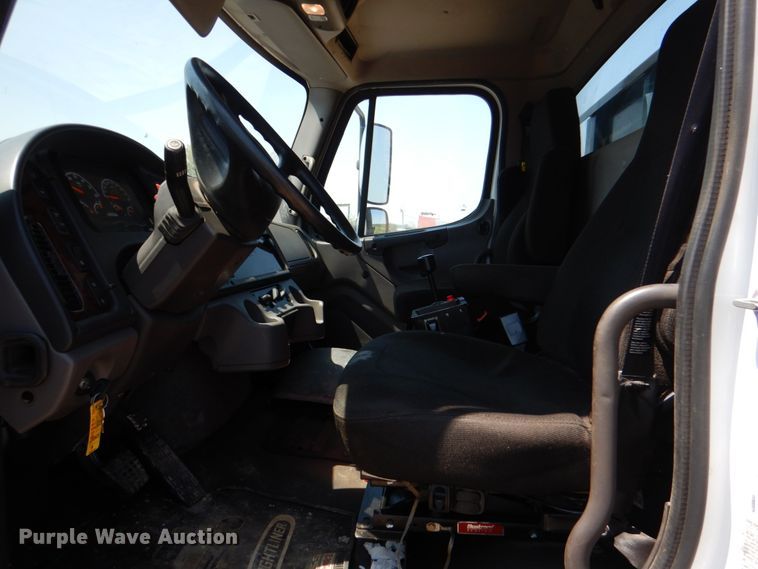 image for item DM3870 2015 Freightliner S2G  dump flatbed truck