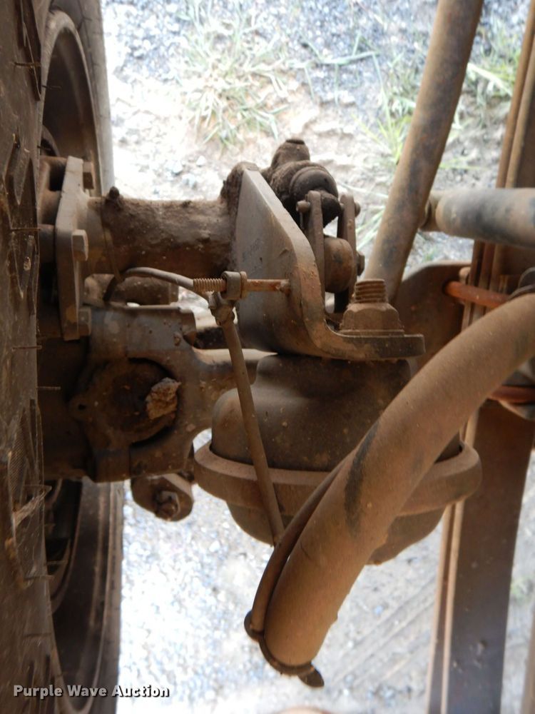 image for item DM3870 2015 Freightliner S2G  dump flatbed truck