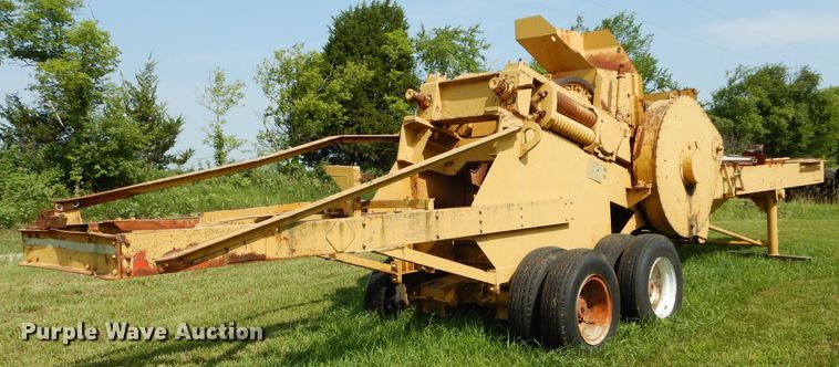 image for item DM4328 1957 Pioneer T54  crusher