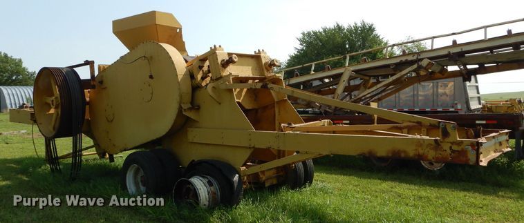 image for item DM4328 1957 Pioneer T54  crusher