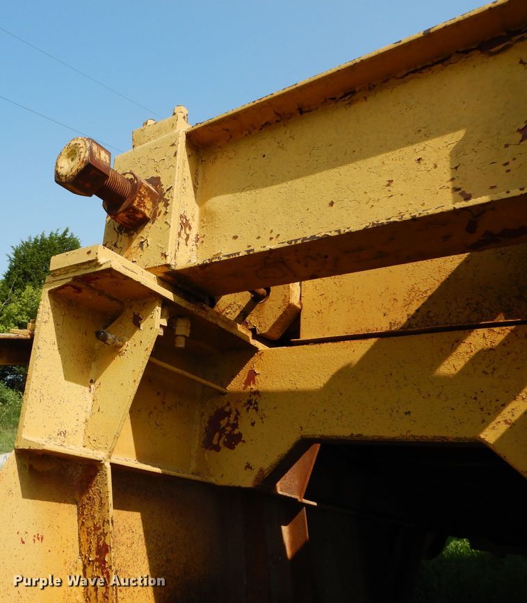 image for item DM4328 1957 Pioneer T54  crusher