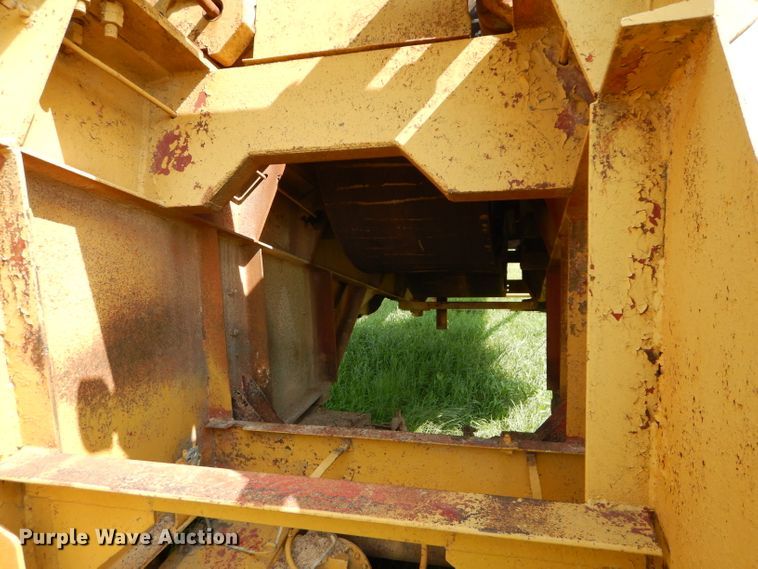 image for item DM4328 1957 Pioneer T54  crusher