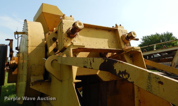 image for item DM4328 1957 Pioneer T54  crusher