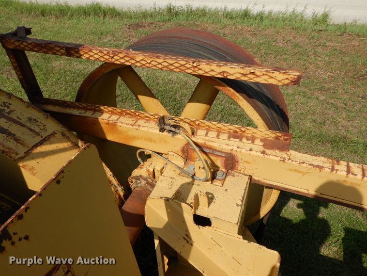 image for item DM4328 1957 Pioneer T54  crusher