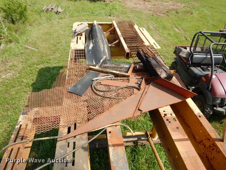 image for item DM4328 1957 Pioneer T54  crusher