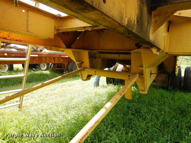 image for item DM4328 1957 Pioneer T54  crusher