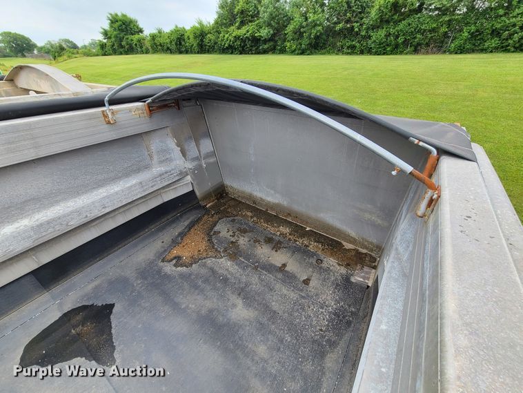 image for item DM8739 2008 Travis  end dump trailer