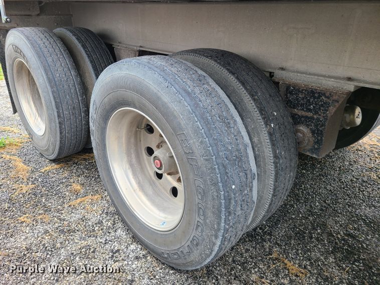 image for item DM8740 2007 Travis  end dump trailer