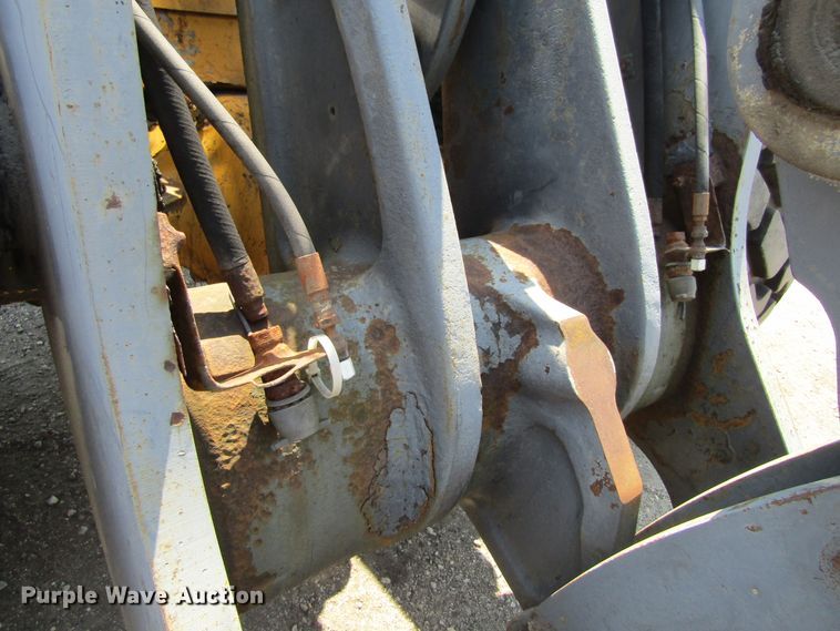 image for item EV9252 2003 Volvo L110E  wheel loader